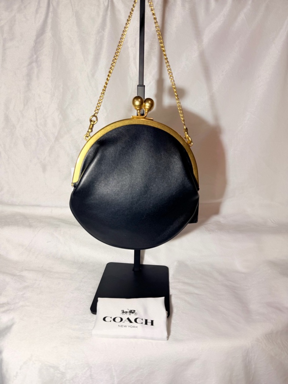 Coach Kisslock Pouch 20 with Gold Hardware NWT